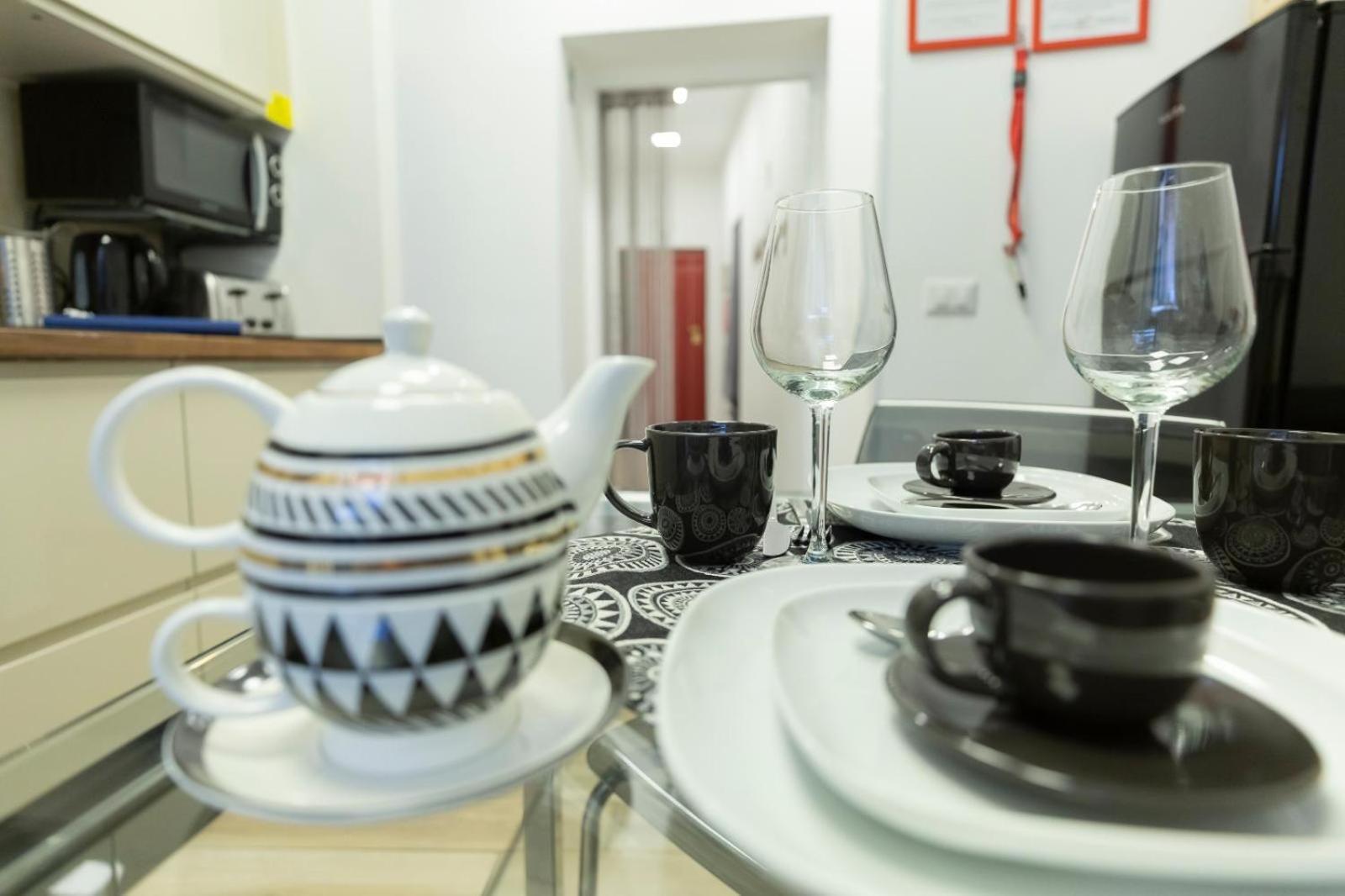 Flatinrome Trastevere Deluxe Rooms - Green Patio Dış mekan fotoğraf