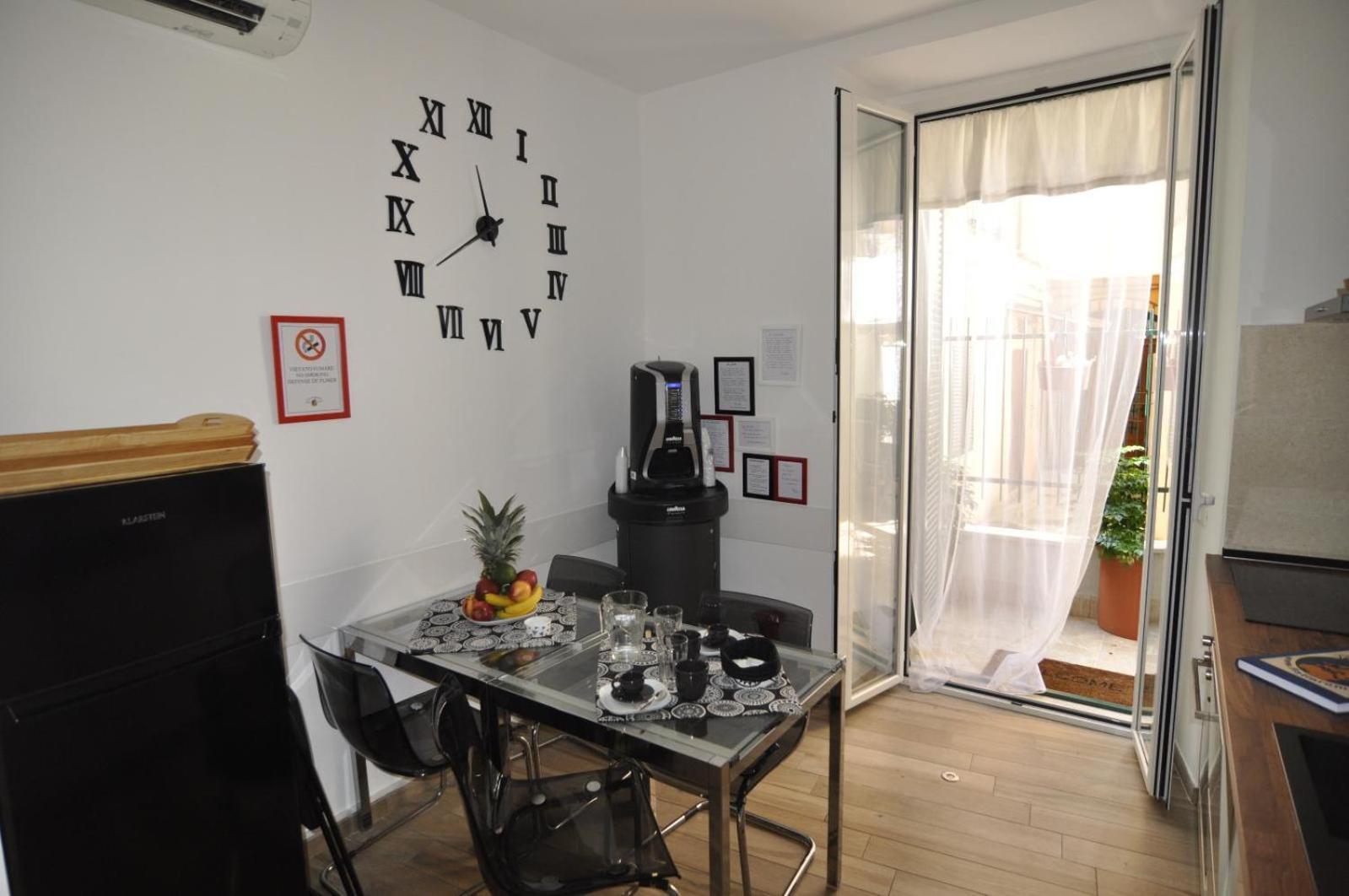 Flatinrome Trastevere Deluxe Rooms - Green Patio Dış mekan fotoğraf