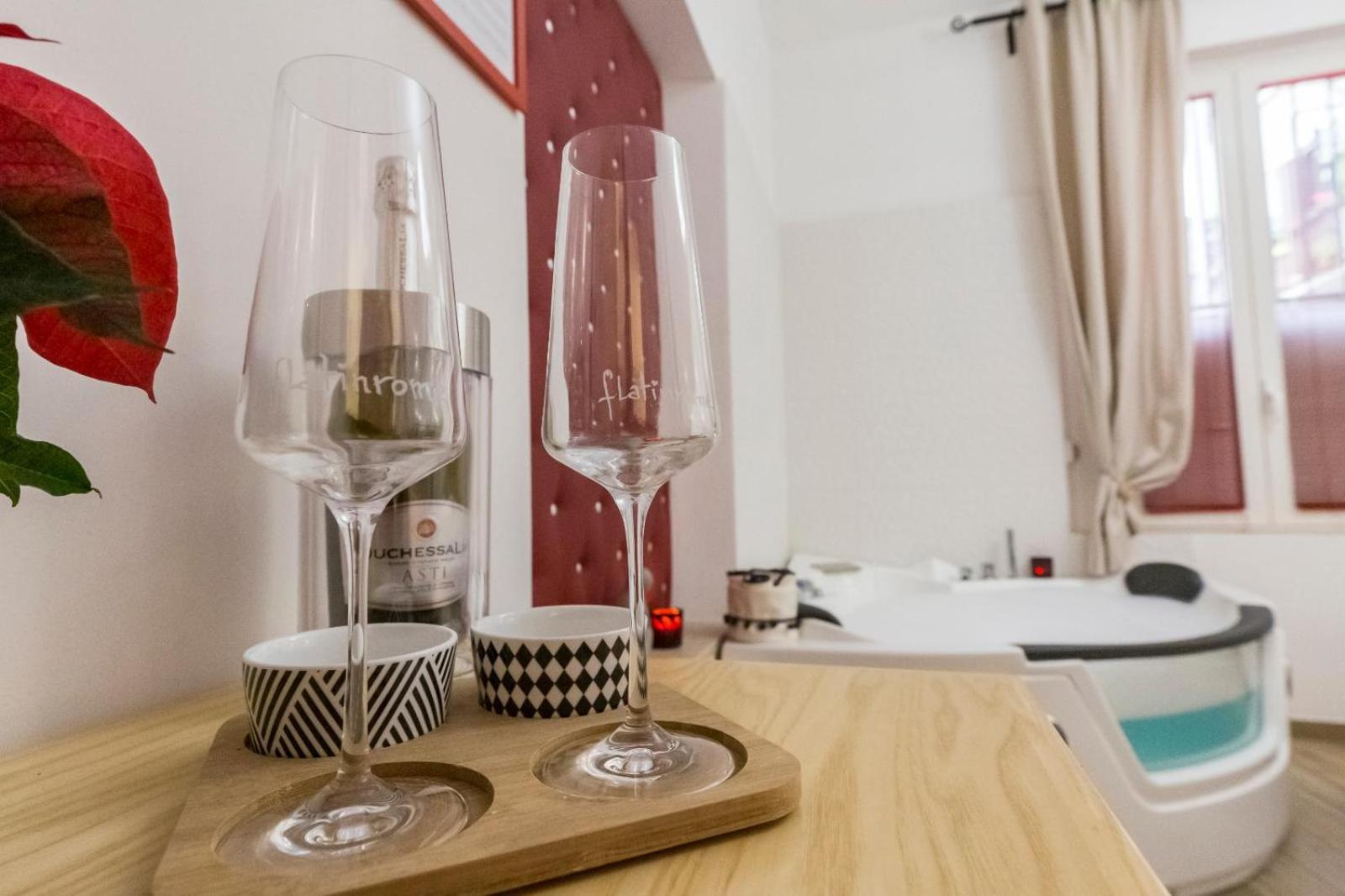 Flatinrome Trastevere Deluxe Rooms - Green Patio Dış mekan fotoğraf