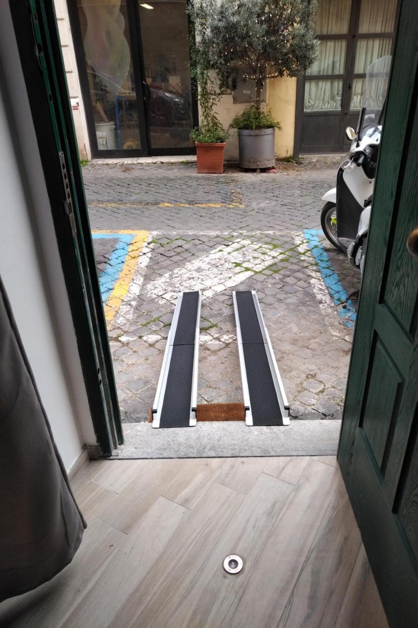 Flatinrome Trastevere Deluxe Rooms - Green Patio Dış mekan fotoğraf
